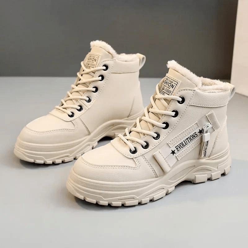 Belinda Winterboot